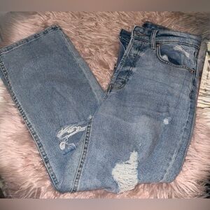 Wild Fable Highest Rise Distressed Mom Jeans Size 6